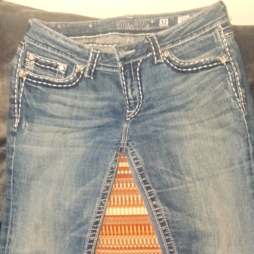 Jeans - Picture 2 of 3